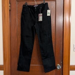 NWT! Gloria Vanderbilt "Amanda" Jeans